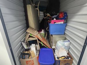 5 x 10 unit in Batavia