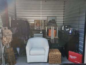10 x 10 unit in Wildwood