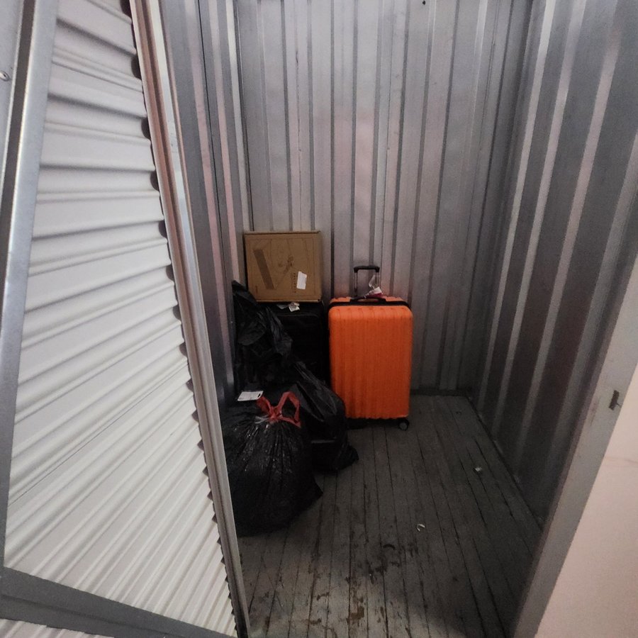 5 x 5 storage unit in Worcester, MA