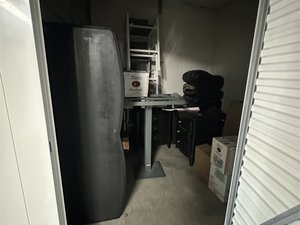 10 x 10 unit in Leesburg