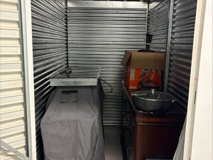 5 x 10 unit in Miami