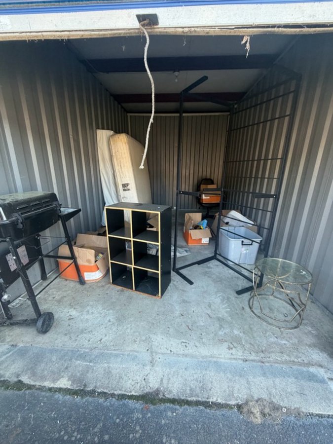 10 x 15 storage unit in Goldsboro, NC