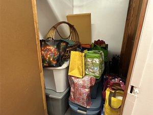 5 x 6 unit in Gainesville