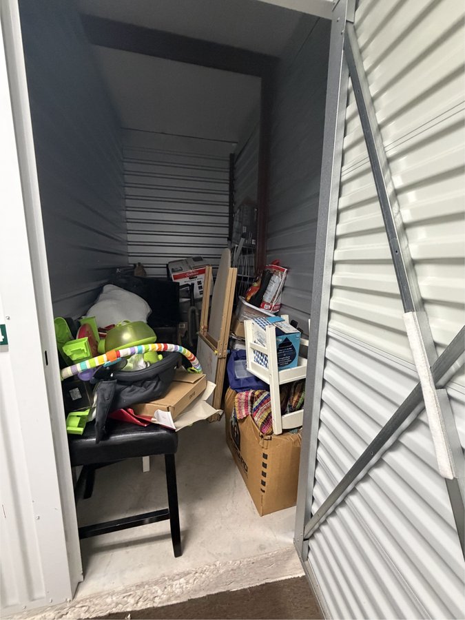5 x 10 storage unit in Austin, TX