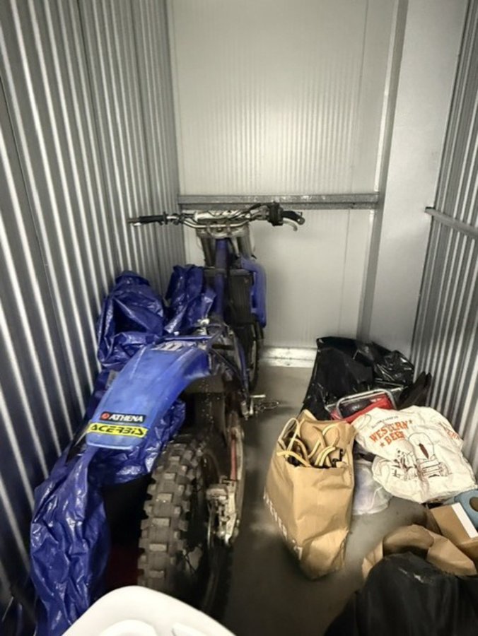 5 x 10 storage unit in Hempstead, NY