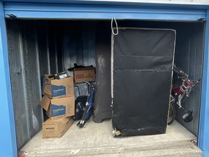 10 x 9 unit in Warren