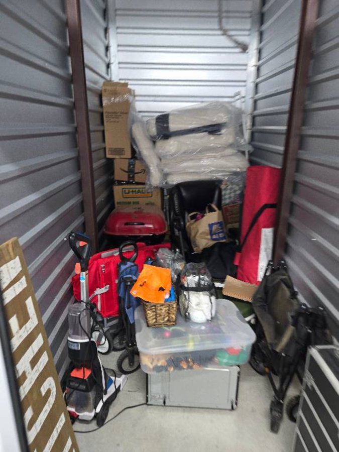5 x 10 storage unit in College Station, TX