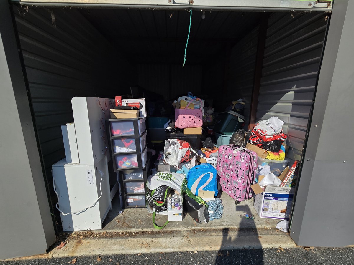 10 x 20 storage unit in Middle River, MD