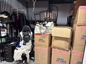 10 x 10 unit in Fort Lee