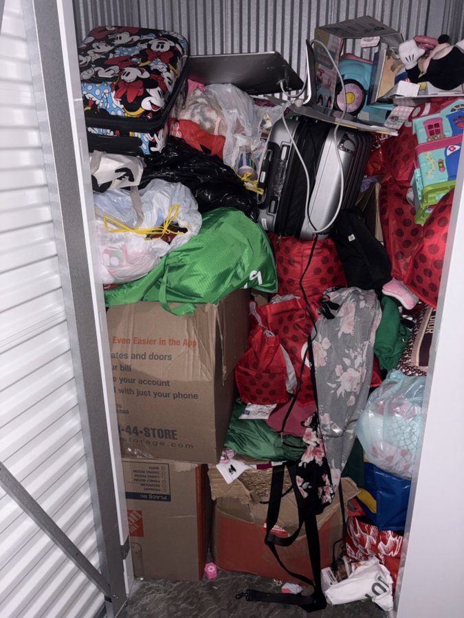 5 x 5 storage unit in Fort Lee, NJ