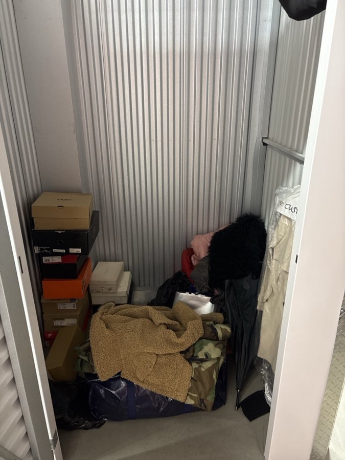 5 x 5 storage unit in Fort Lee, NJ