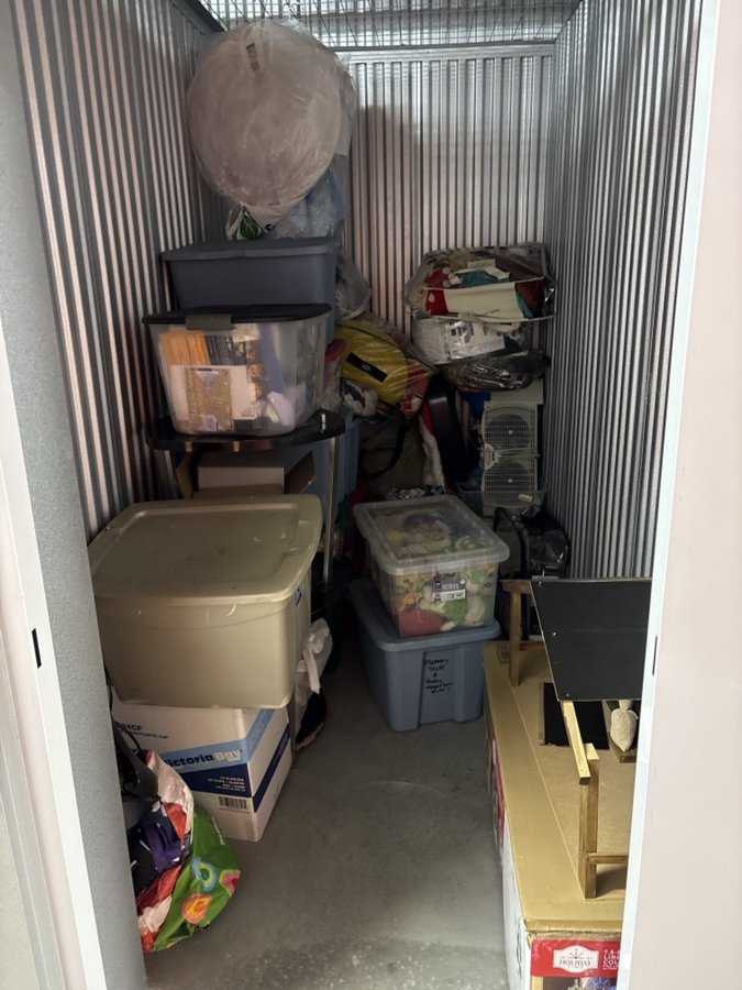 5 x 10 storage unit in Fort Lee, NJ
