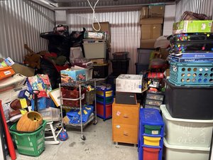 10 x 10 unit in Fort Lee