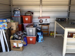 10 x 10 unit in Burton                   
