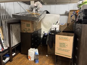 10 x 10 storage unit in Wallington, NJ