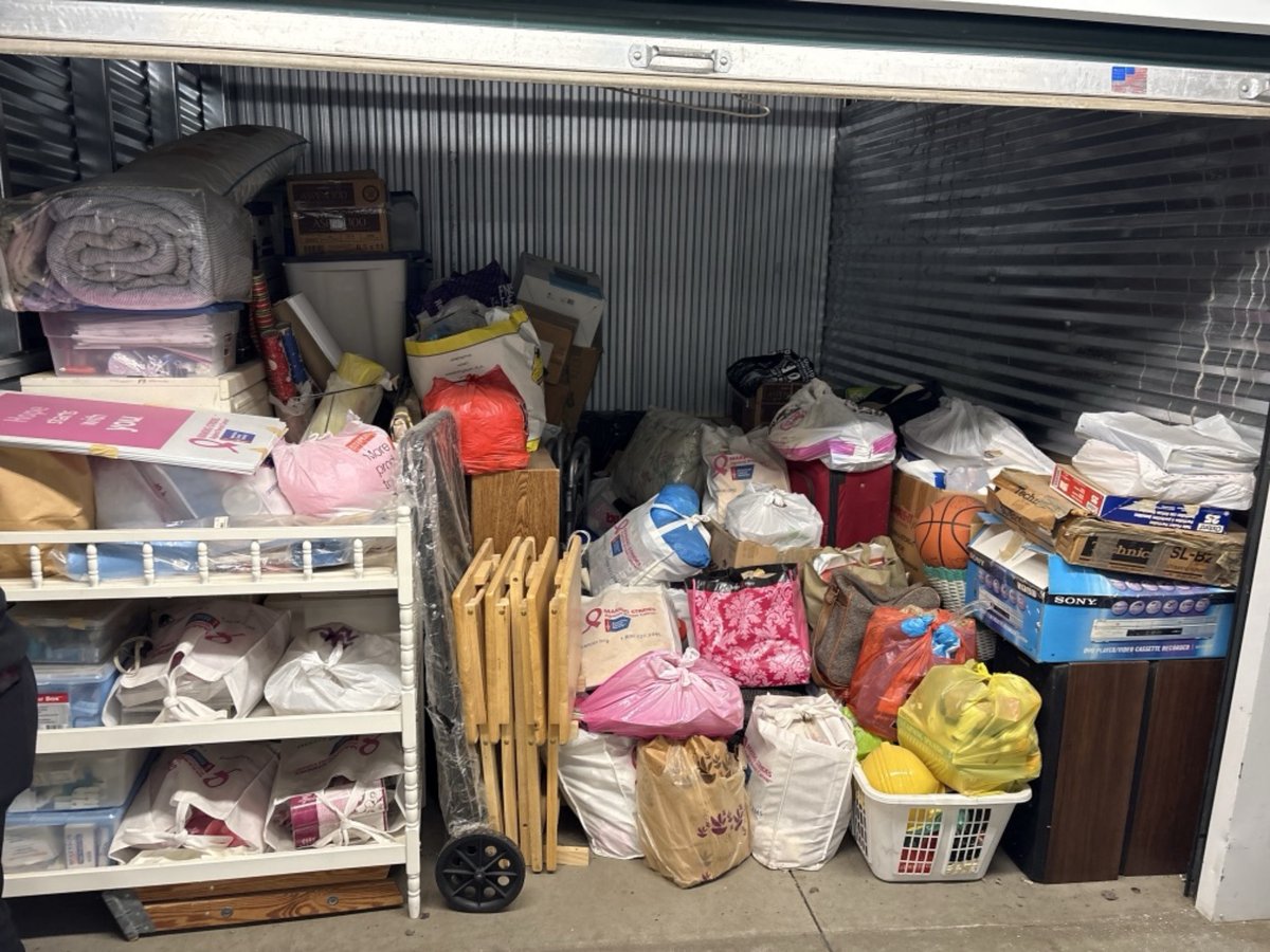 10 x 10 storage unit in Wallington, NJ