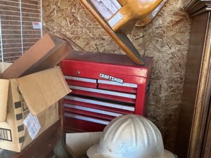 10 x 10 storage unit in Enumclaw, WA
