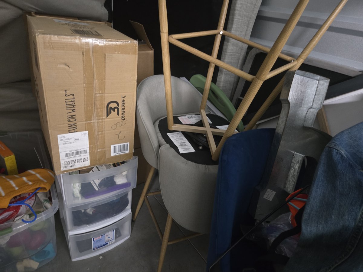 10 x 15 storage unit in Fayetteville, NC