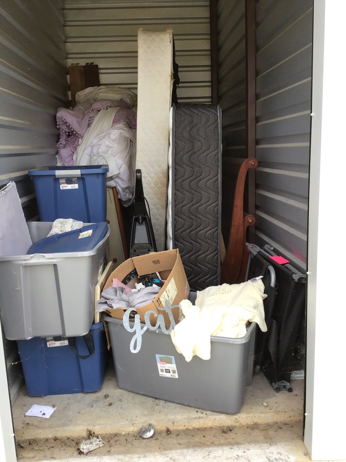 5 x 10 storage unit in Shelbyville, TN