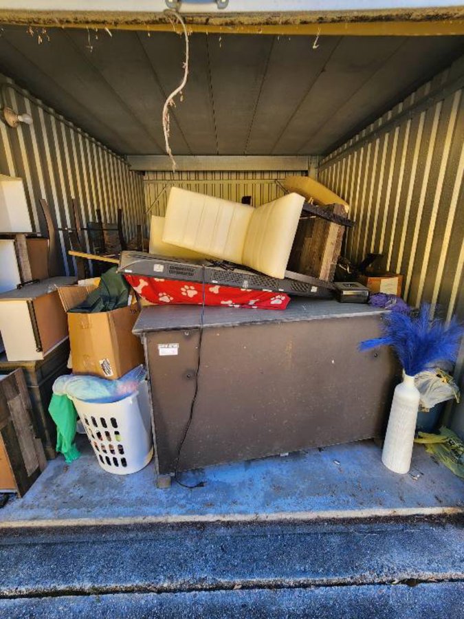 10 x 15 storage unit in Newport News, VA