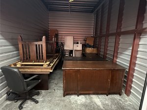 10 x 15 unit in Gainesville