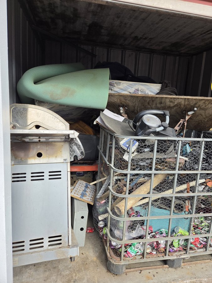 10 x 10 storage unit in New Smyrna Beach, FL