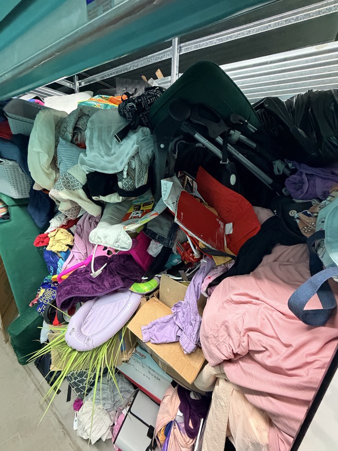 5 x 10 storage unit in Orlando, FL