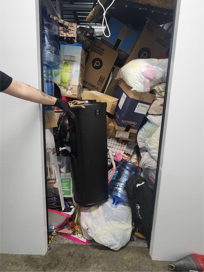 5 x 5 storage unit in Coral Springs, FL