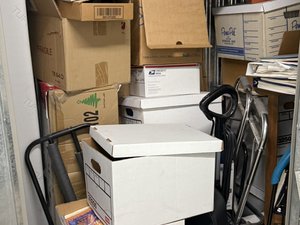 7 x 10 unit in Phoenix