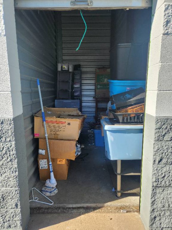 5 x 10 storage unit in Denver, CO