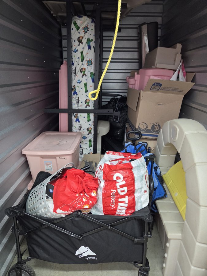 5 x 10 storage unit in Orange City, FL