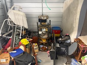 10 x 8 unit in Tampa