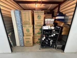 10 x 10 unit in Oxnard