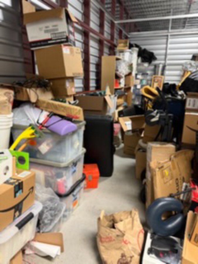 8 x 20 storage unit in Virginia Beach, VA