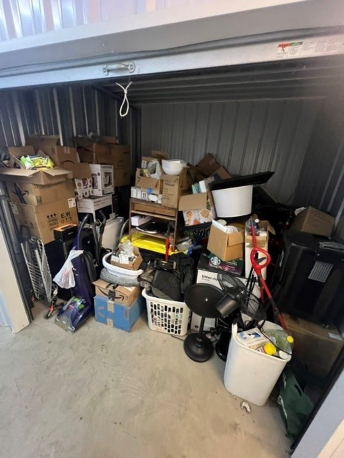 10 x 10 storage unit in Kirkwood, NY