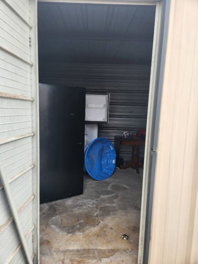 10 x 10 storage unit in San Benito, TX