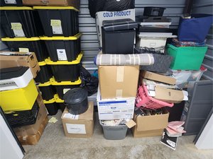 10 x 5 storage unit in Coral Springs, FL