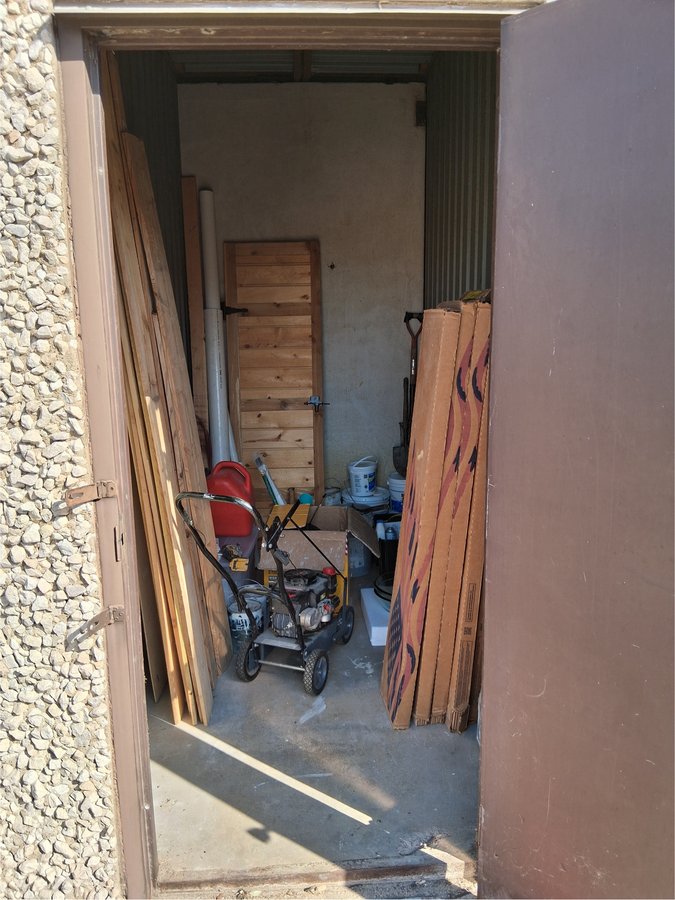 5 x 10 storage unit in Addison, TX