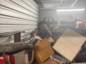 10 x 15 unit in Kenmore