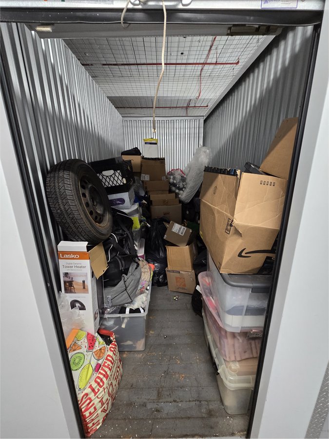 5 x 10 storage unit in Brooklyn, NY