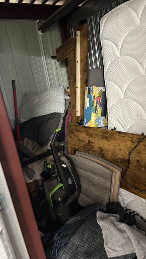 5 x 10 storage unit in Phoenix, AZ