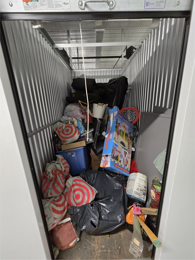 5 x 10 storage unit in Brooklyn, NY