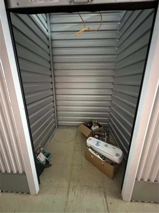 5 x 5 storage unit in Hudson, FL
