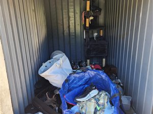 10 x 10 unit in Garland
