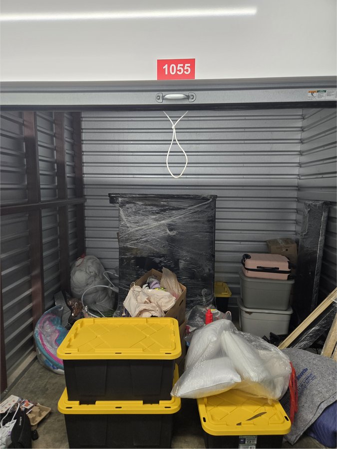 10 x 10 storage unit in Charlotte, NC