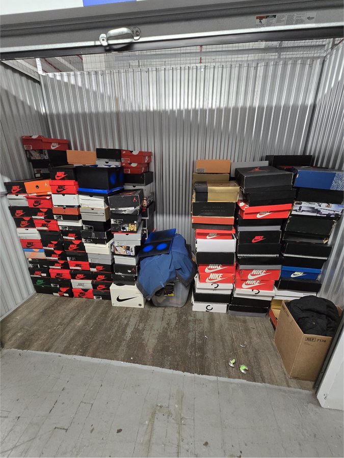 10 x 5 storage unit in Brooklyn, NY