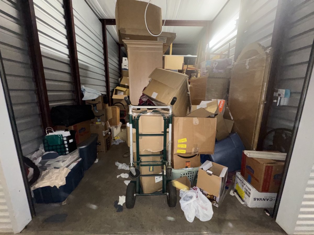 10 x 30 storage unit in Cypress, TX
