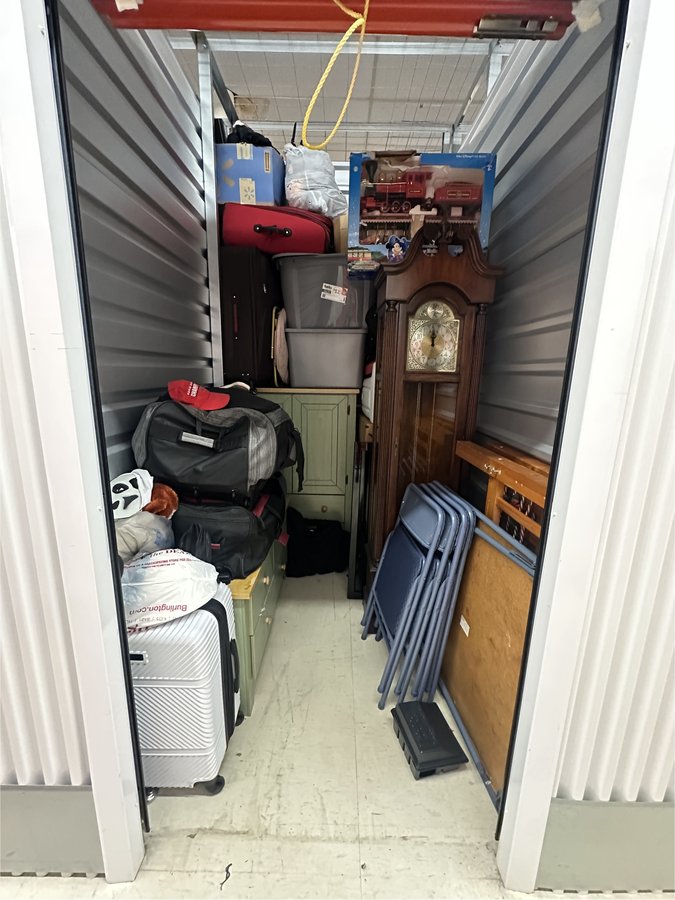 5 x 7 storage unit in Hudson, FL