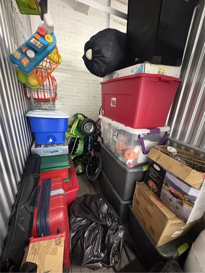 5 x 10 storage unit in Brooklyn, NY