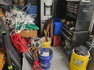 10 x 10 storage unit in San Antonio, TX